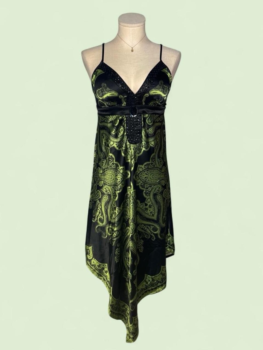 Le Chateau Black & Green Asymmetrical Dress Women’s S